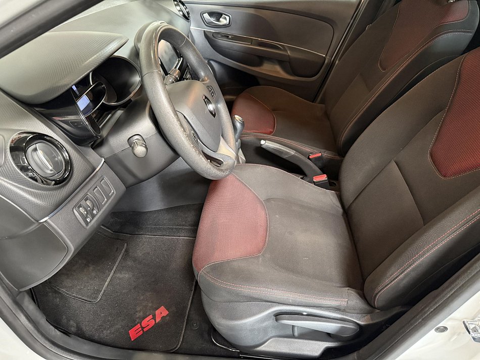 Renault Clio 1.2i 