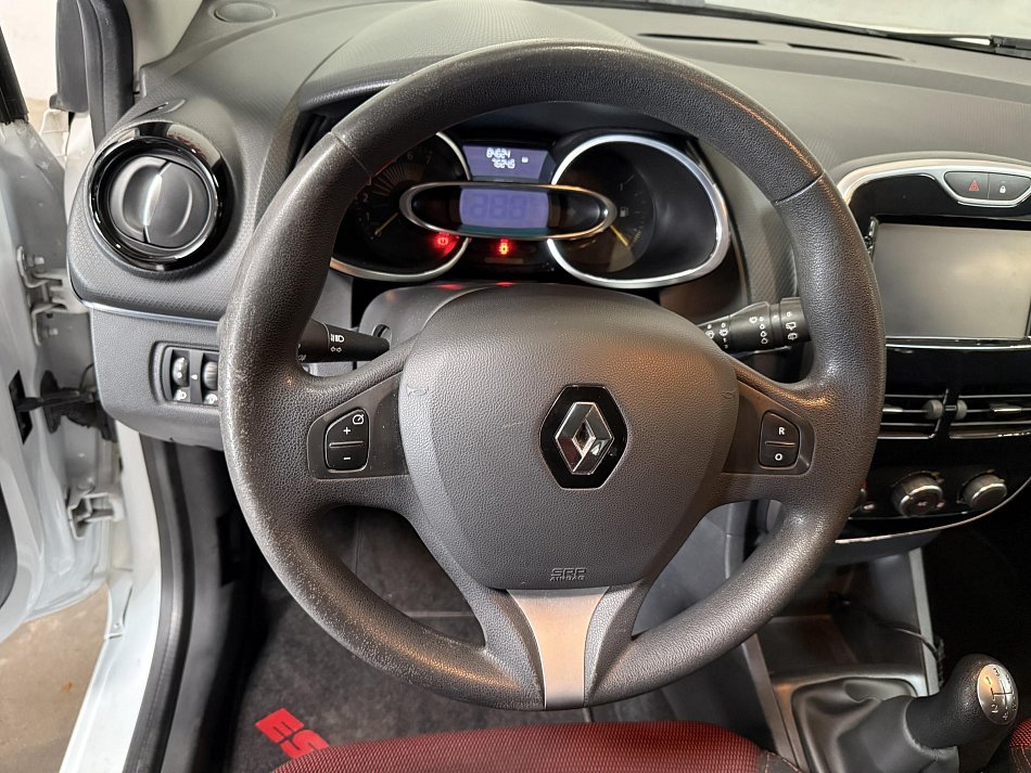Renault Clio 1.2i 