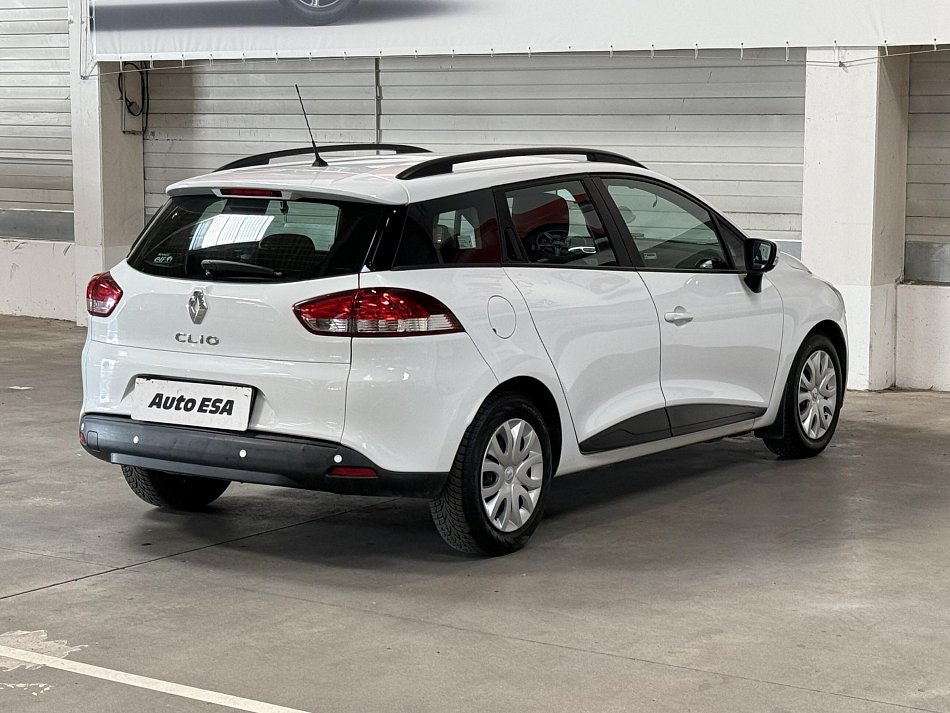 Renault Clio 1.2i 