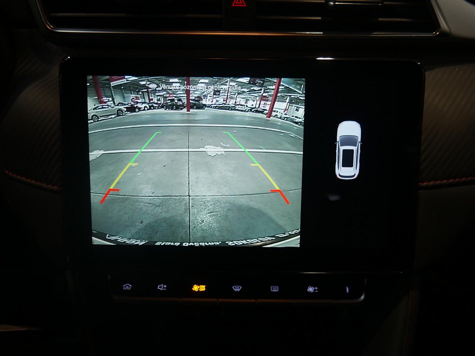 MG ZS 1.5i Essential