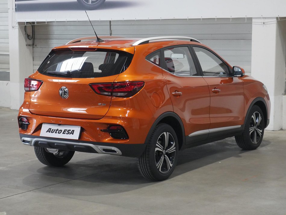 MG ZS 1.5i Essential