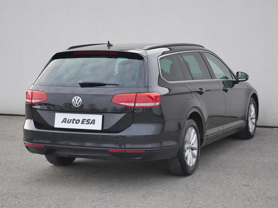 Volkswagen Passat 2.0 TDi 