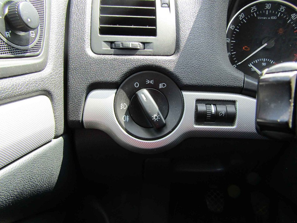 Škoda Octavia II 2.0 TDI 