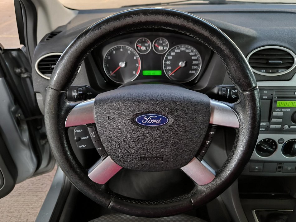 Ford Focus 1.6i 