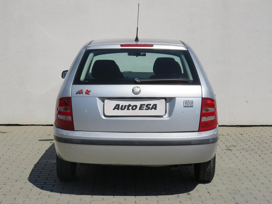 Škoda Fabia I 1.4i 16V 