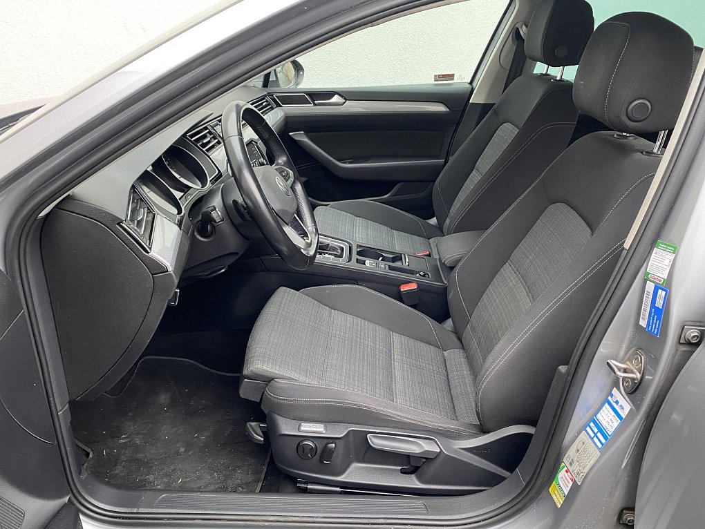 Volkswagen Passat 2.0 TDi Business