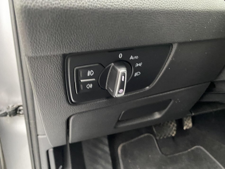 Volkswagen Passat 2.0 TDi Business