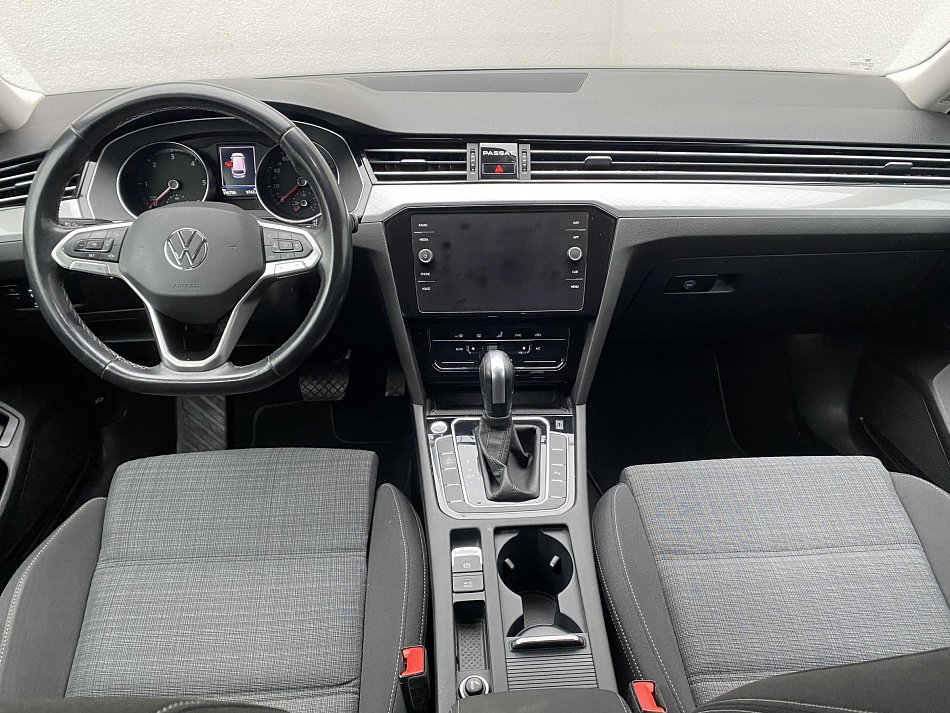 Volkswagen Passat 2.0 TDi Business