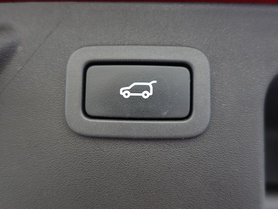 Land Rover Discovery Sport 2.0d  4x4