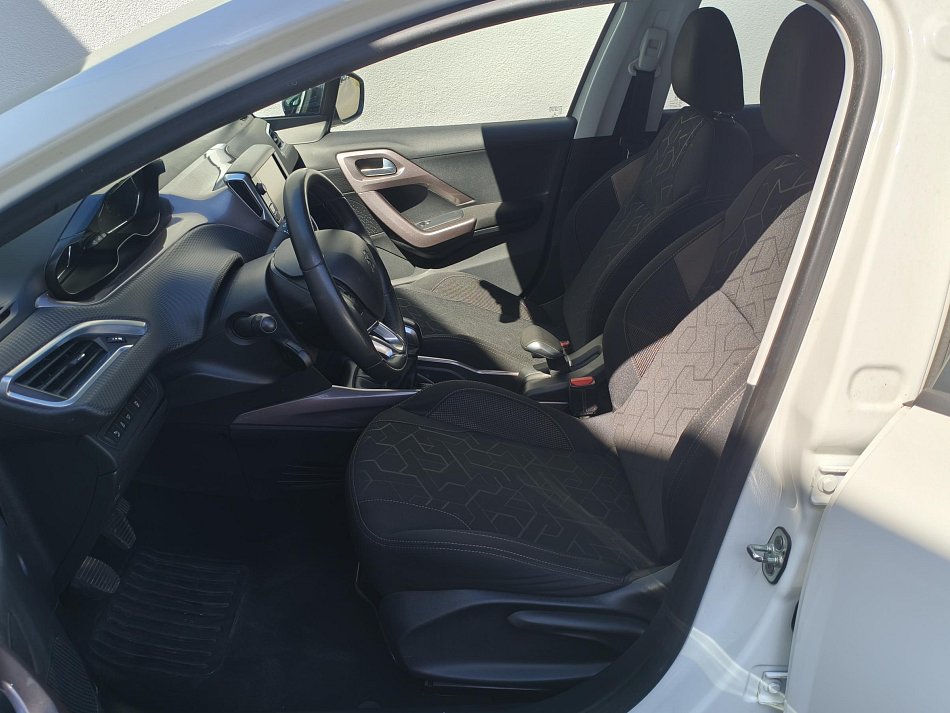 Peugeot 2008 1.6 HDi Style