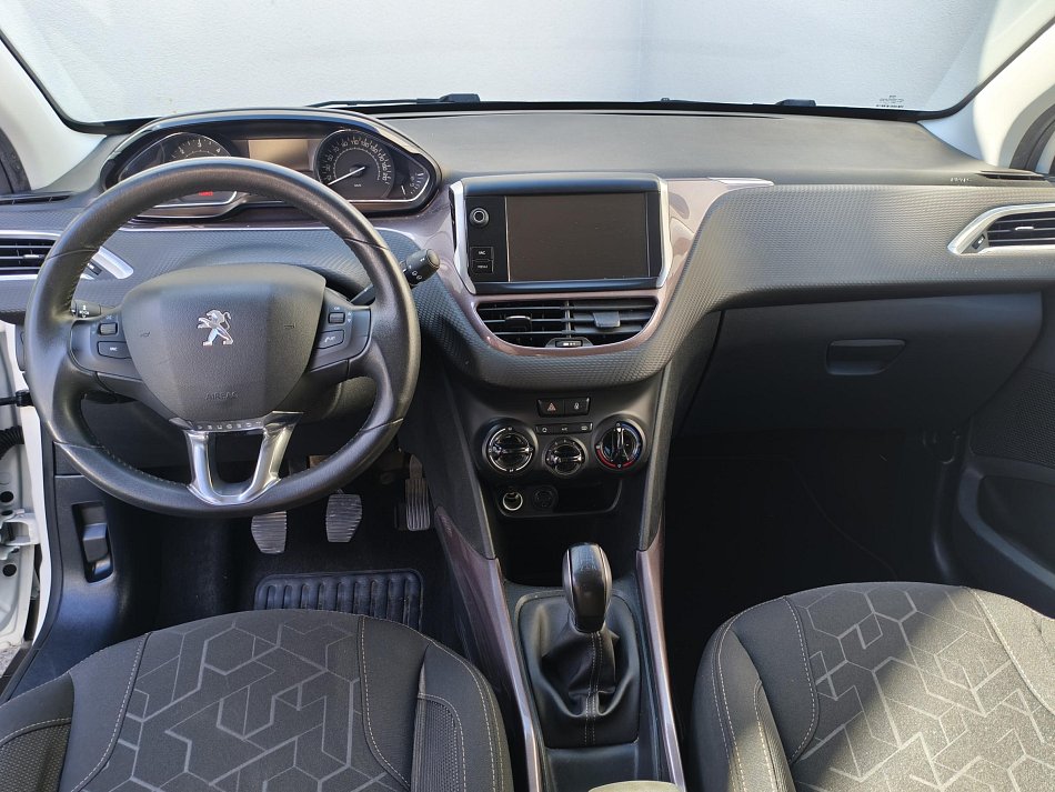 Peugeot 2008 1.6 HDi Style