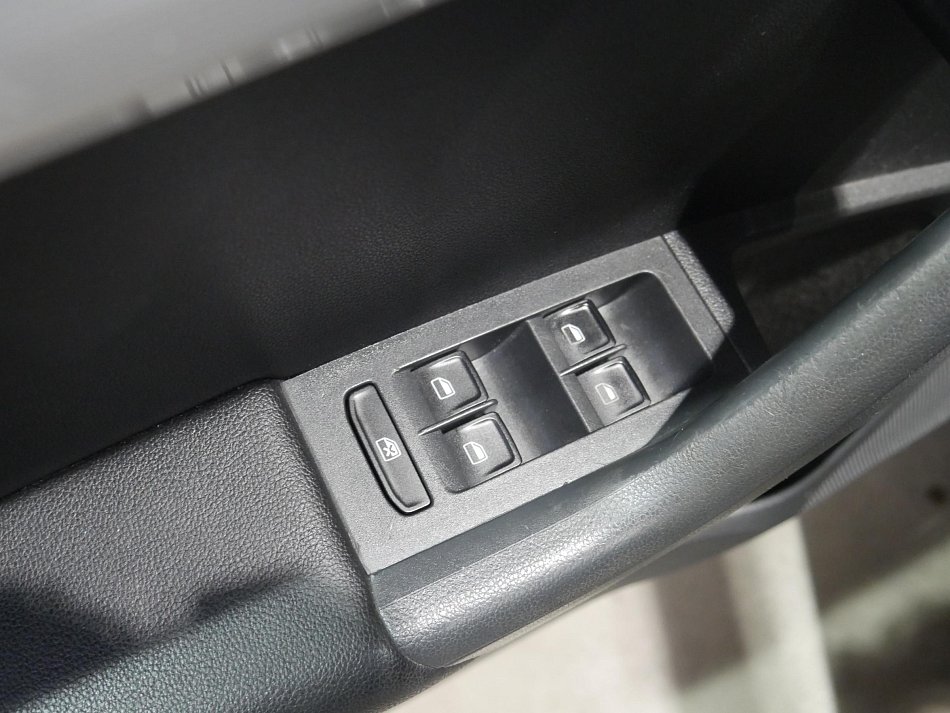 Škoda Octavia III 1.6 TDi Elegance