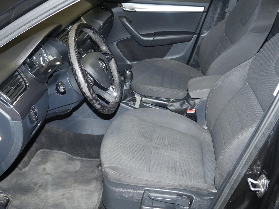 Škoda Octavia III 1.6 TDi Elegance
