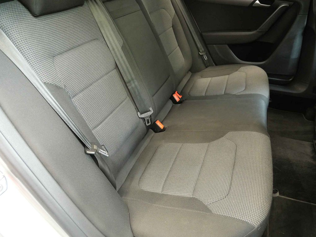 Volkswagen Passat 2.0 TDi Comfortline