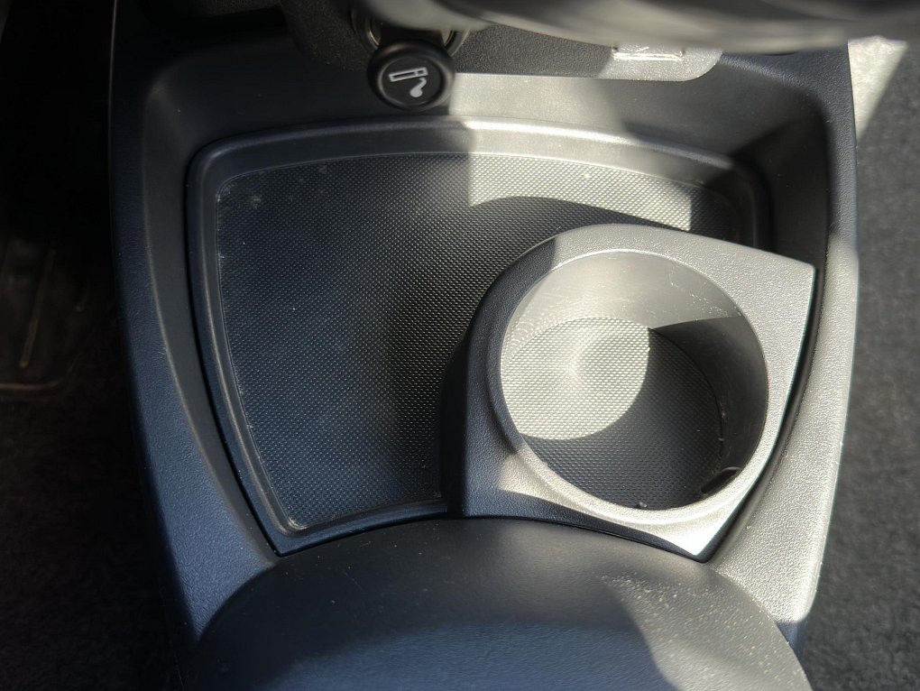 Toyota Yaris 1.3i 