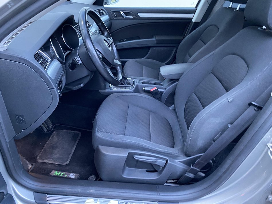 Škoda Superb II 1.4 TSi Ambition
