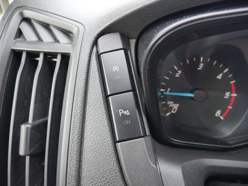 Ford Transit 2.2TDCi Trend L3H2 9míst