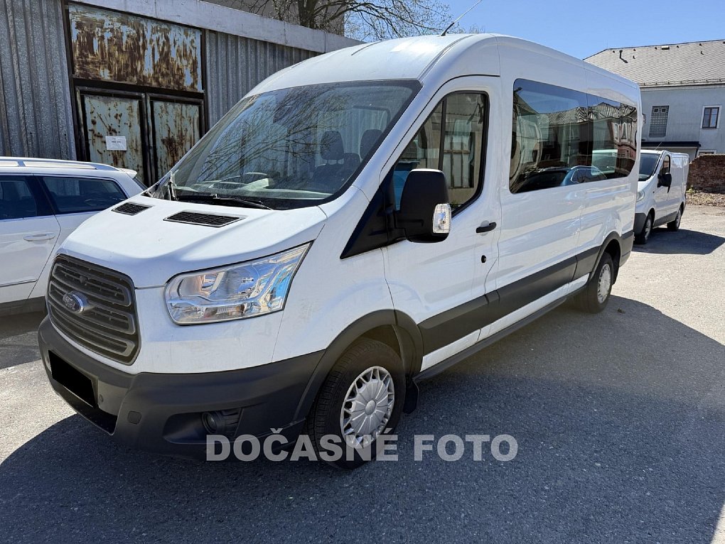 Ford Transit 2.2TDCi Trend L3H2 9míst