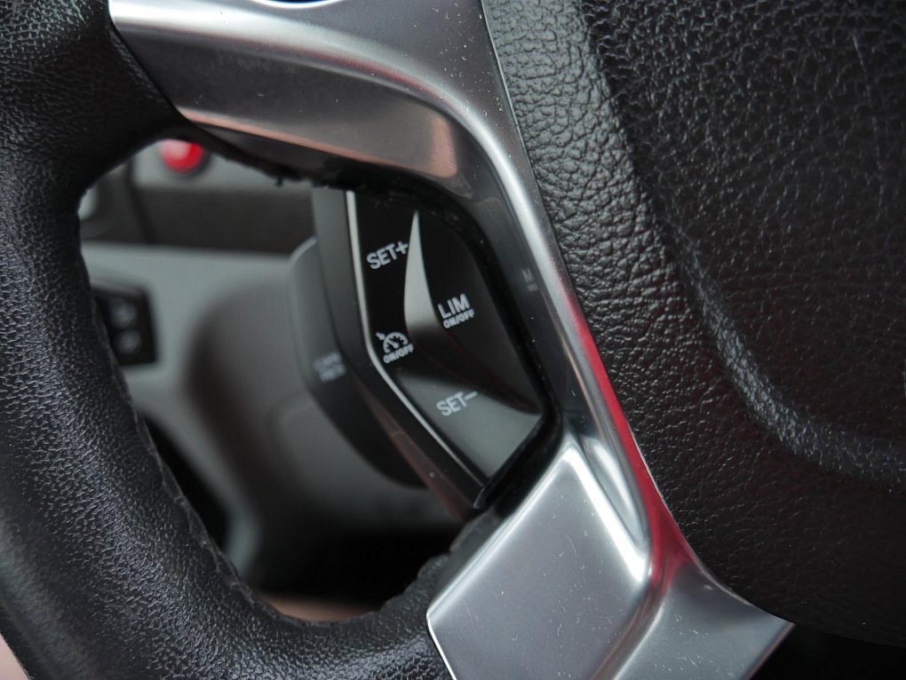 Ford Transit 2.2TDCi Trend L3H2 9míst