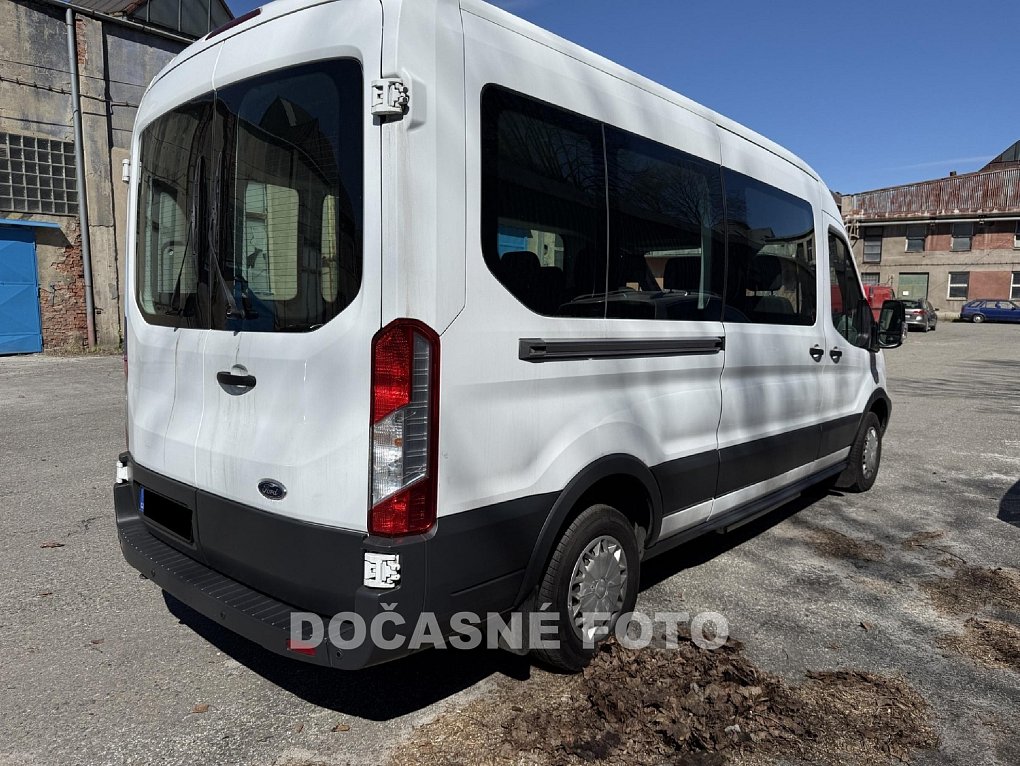 Ford Transit 2.2TDCi Trend L3H2 9míst