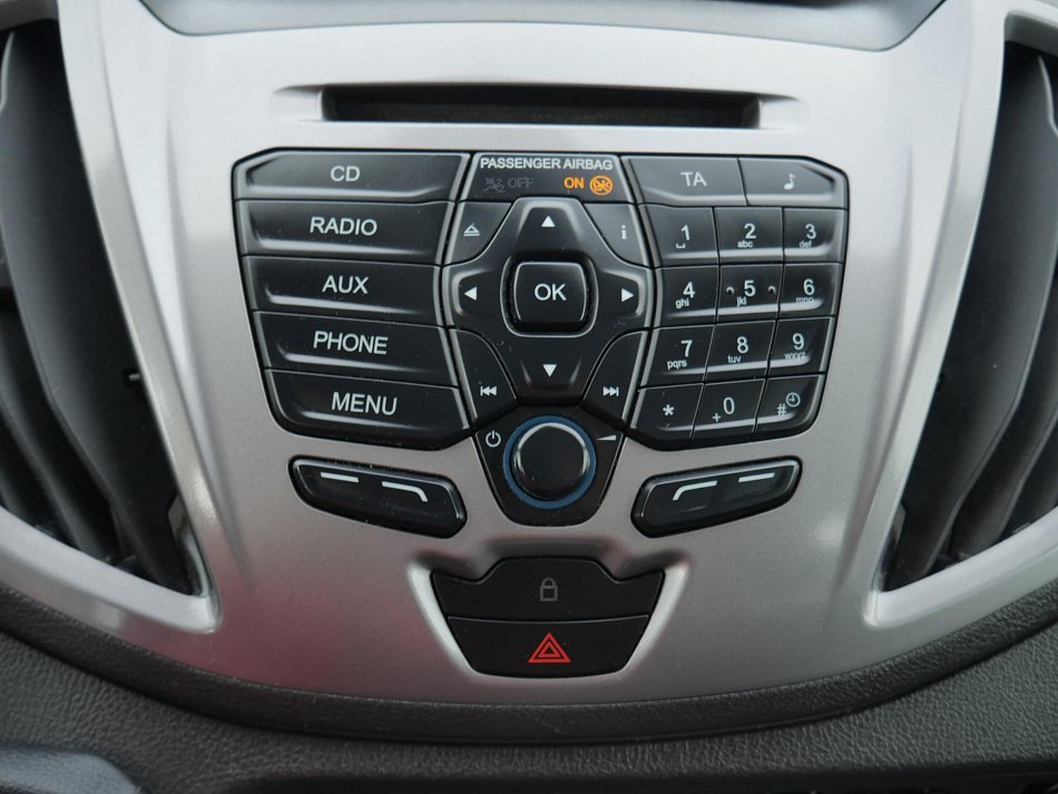 Ford Transit 2.2TDCi Trend L3H2 9míst