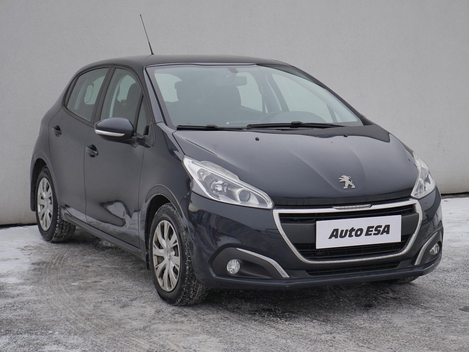 Peugeot 208 1.2PT 