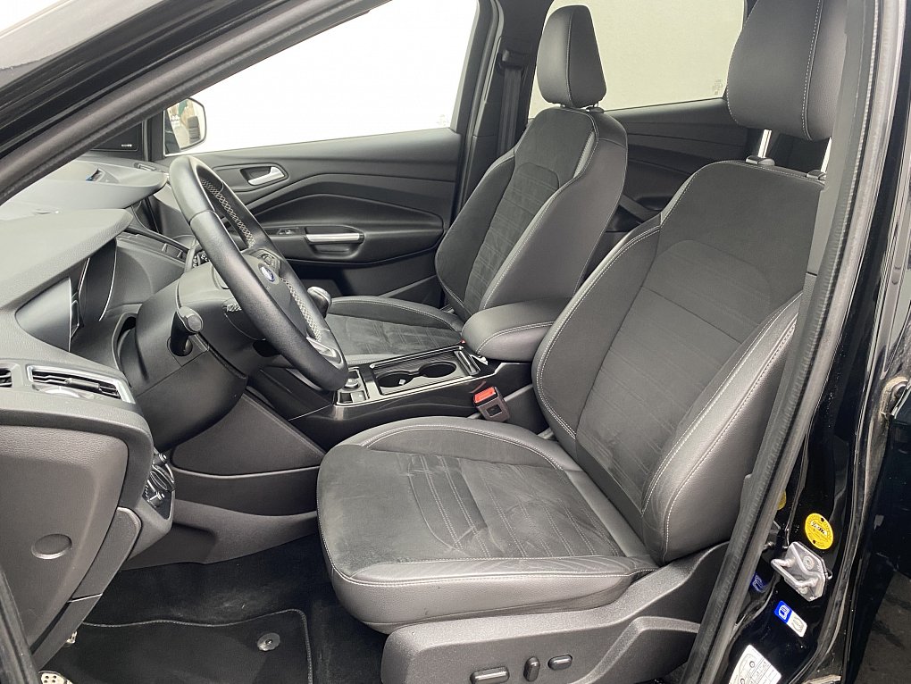 Ford Kuga 1.5 EB ST-Line