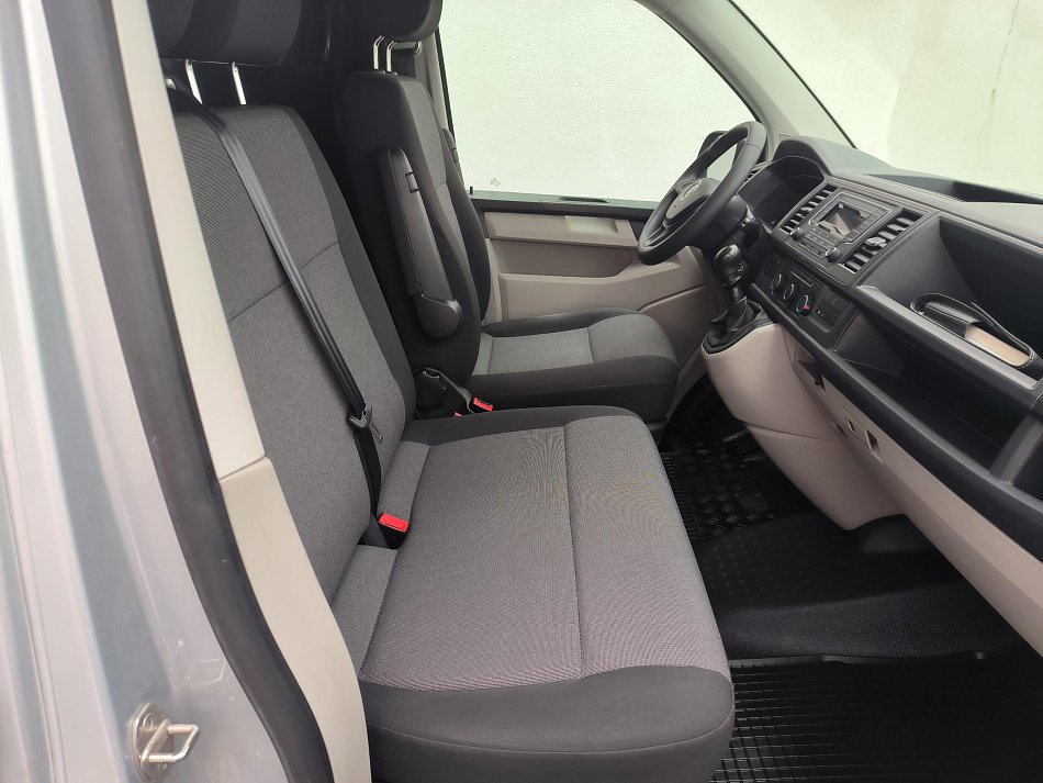 Volkswagen Transporter 2.0TDi  4x4