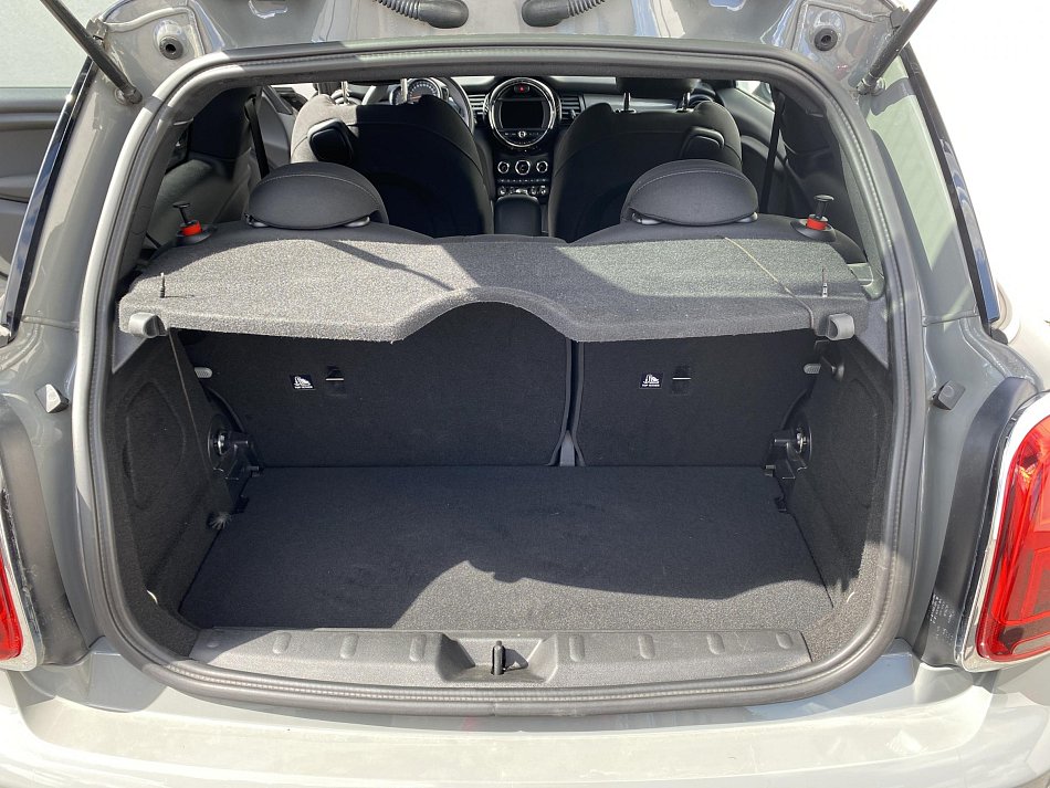 Mini Cooper 1.5 i 