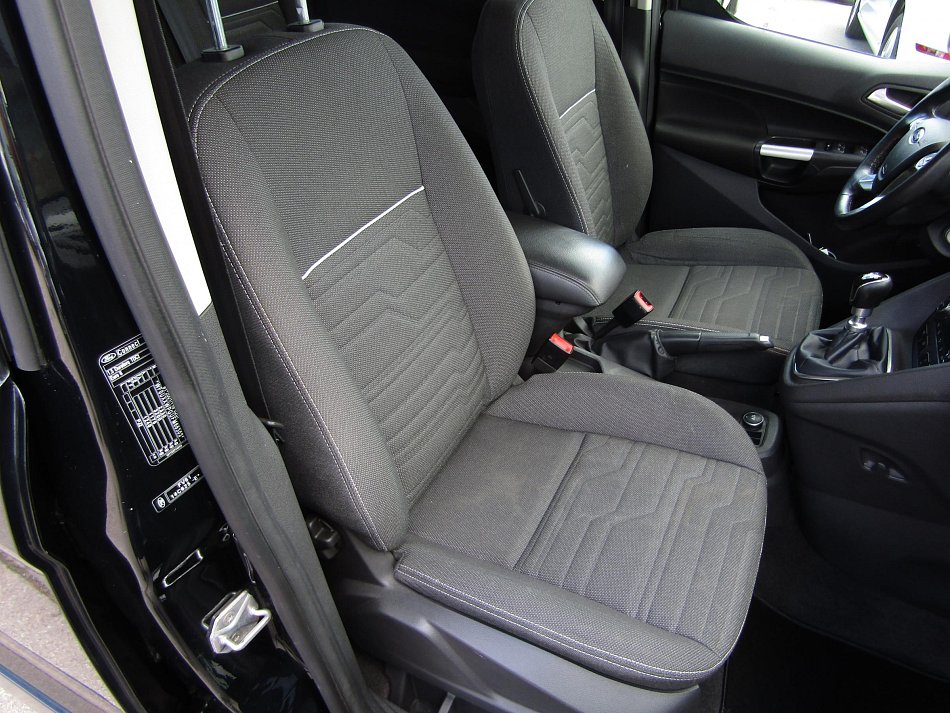 Ford Tourneo Connect 1.5TDCi Titanium MAXi 7míst