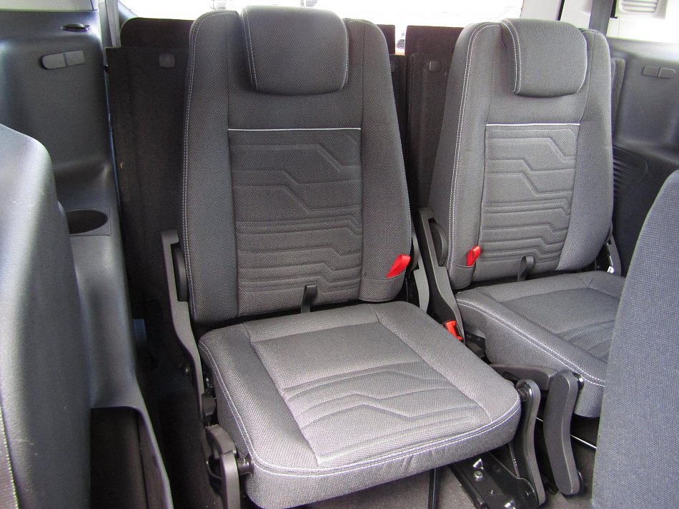 Ford Tourneo Connect 1.5TDCi Titanium MAXi 7míst