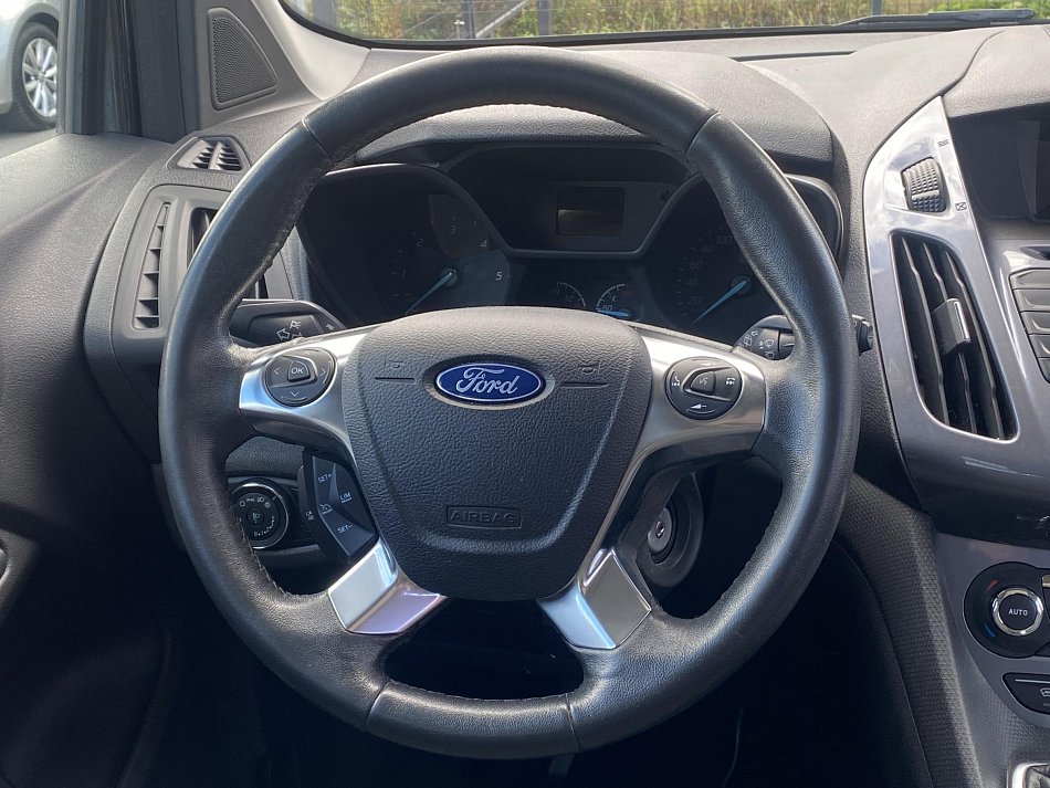 Ford Tourneo Connect 1.5TDCi Titanium MAXi 7míst