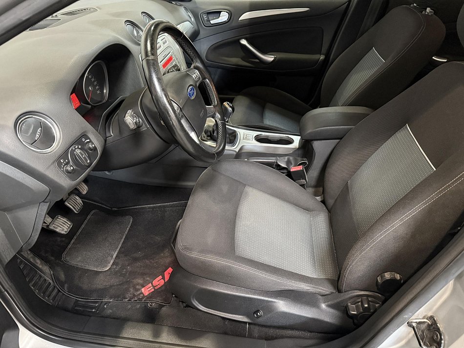 Ford Mondeo 2.0 TDCI 