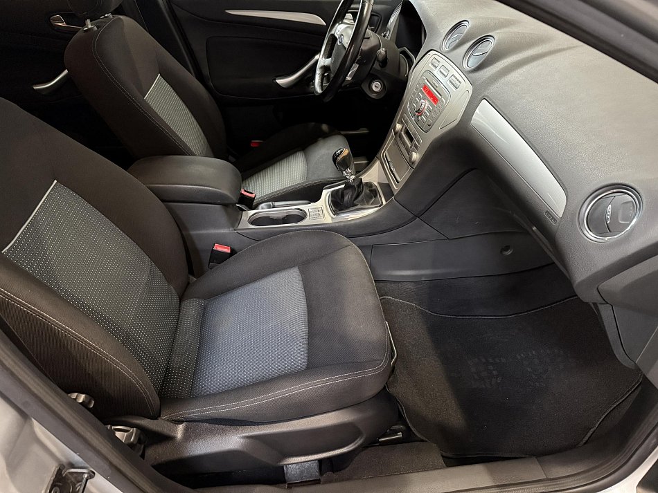 Ford Mondeo 2.0 TDCI 
