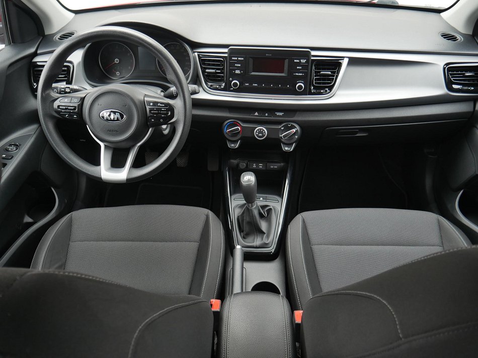 Kia Rio 1.4i 