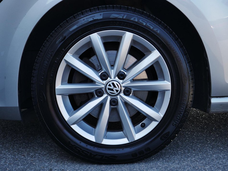 Volkswagen Golf 1.4 TSi 