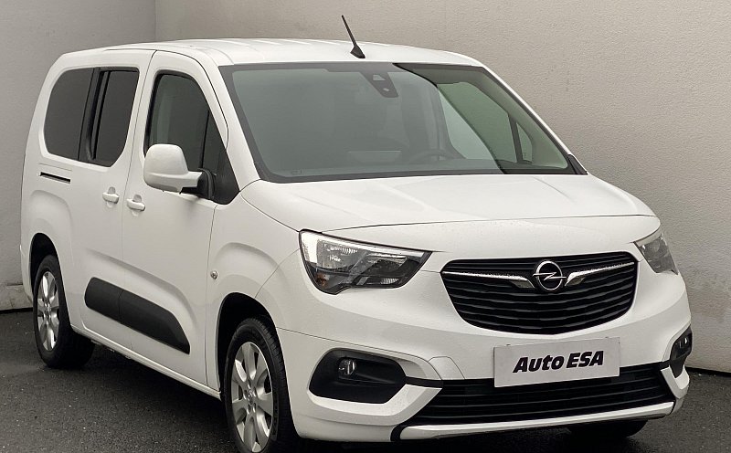 Opel Combo 1.2T Enjoy MAXi