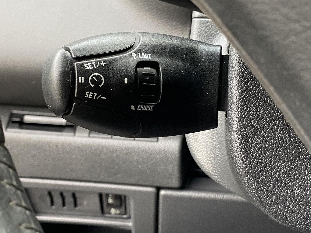 Peugeot 5008 1.6 VTi 