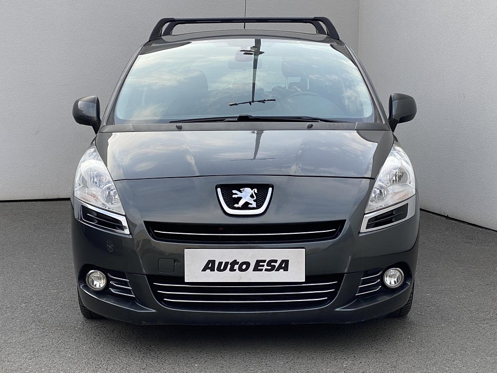 Peugeot 5008 1.6 VTi 