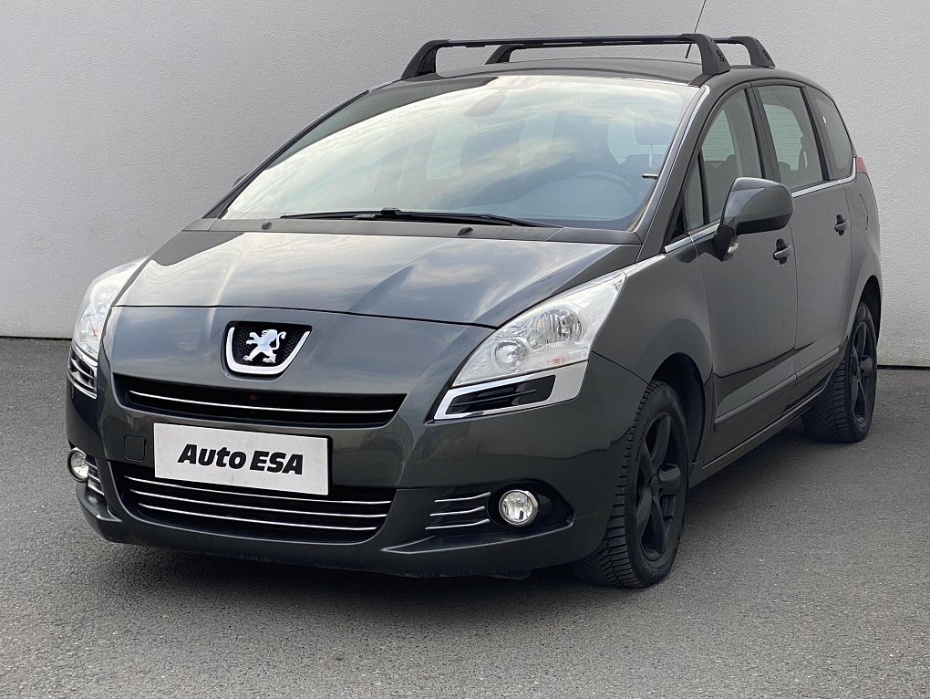 Peugeot 5008 1.6 VTi 