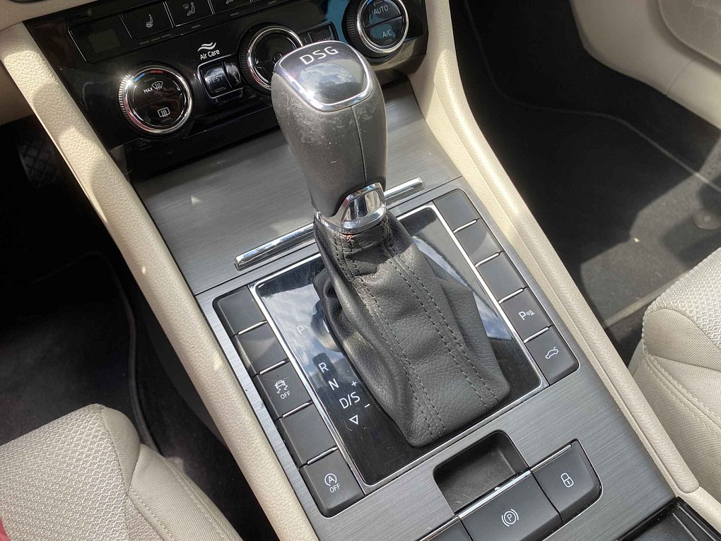 Škoda Superb III 2.0 TSi Style