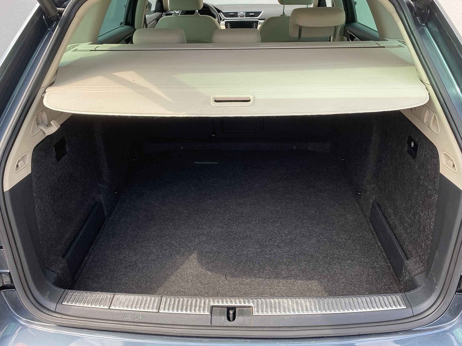 Škoda Superb III 2.0 TSi Style