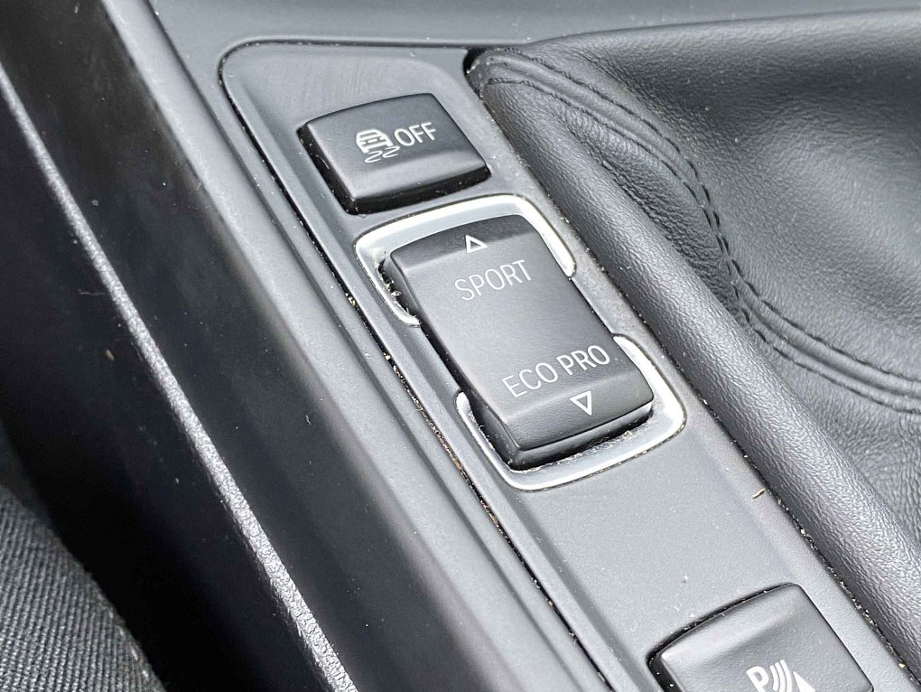 BMW Řada 2 2.0 D  218d