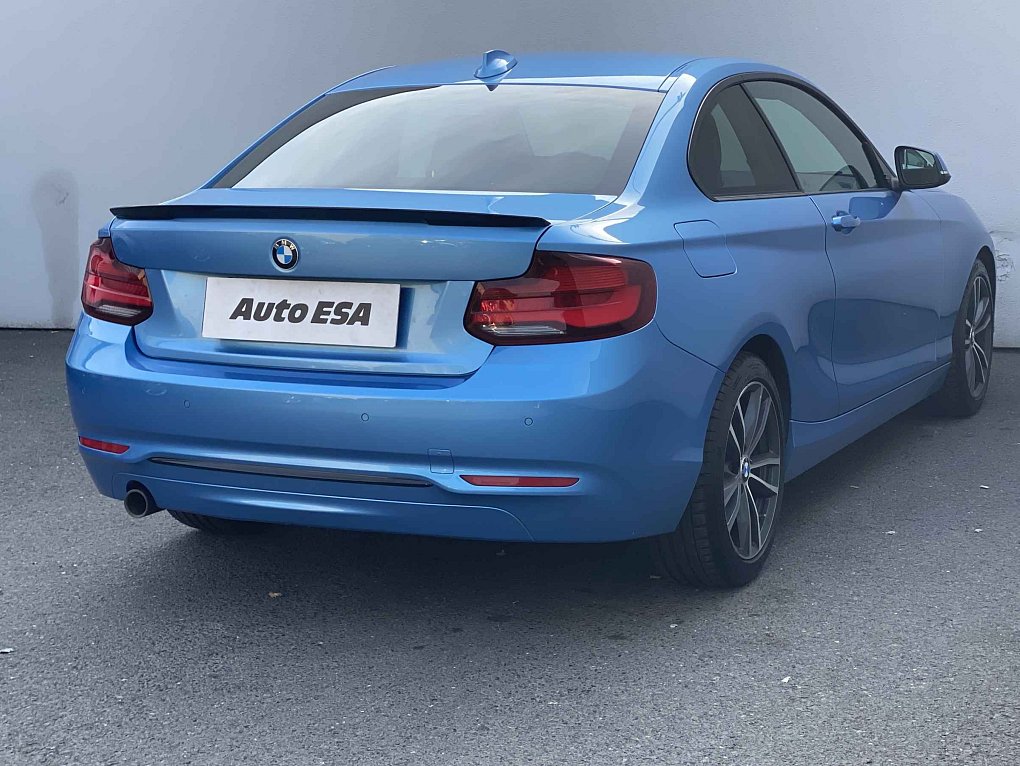 BMW Řada 2 2.0 D  218d