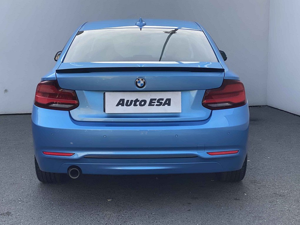 BMW Řada 2 2.0 D  218d