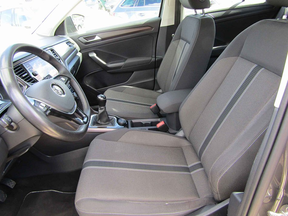 Volkswagen T-Roc 2.0TDi  4x4