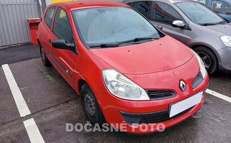 Renault Clio 1.2i 