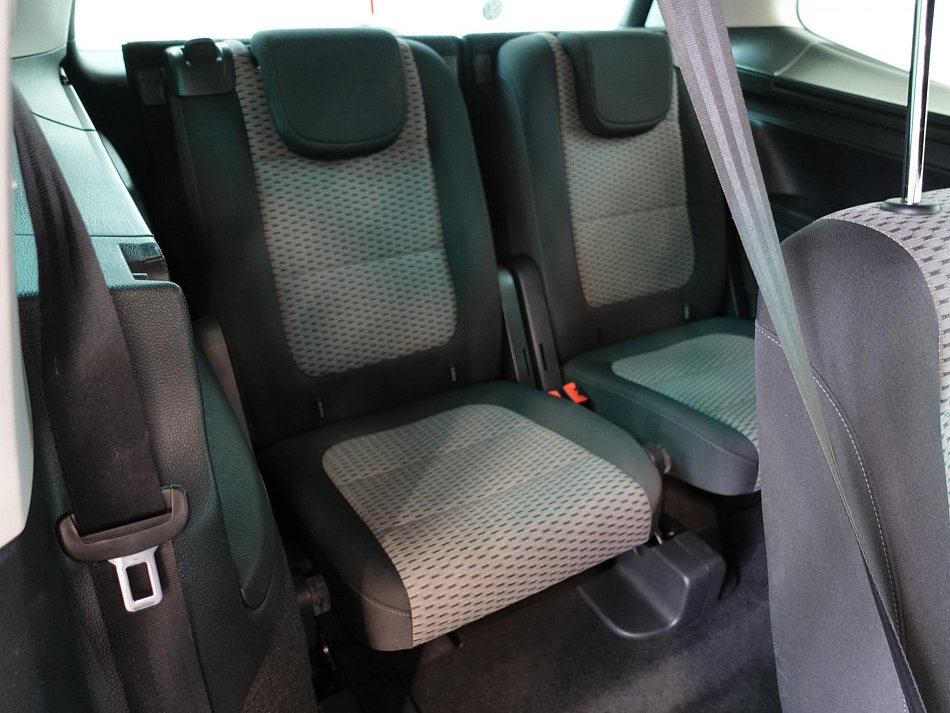 Volkswagen Sharan 2.0TDi 