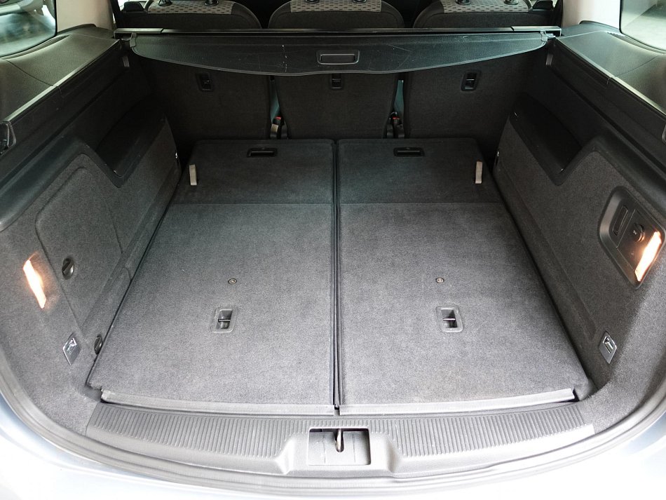 Volkswagen Sharan 2.0TDi 