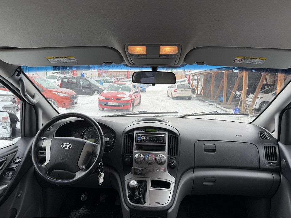 Hyundai H 1 2.5CRD  8míst